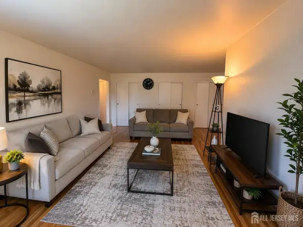 -24 Woodedge Avenue #3, Edison, NJ 08817