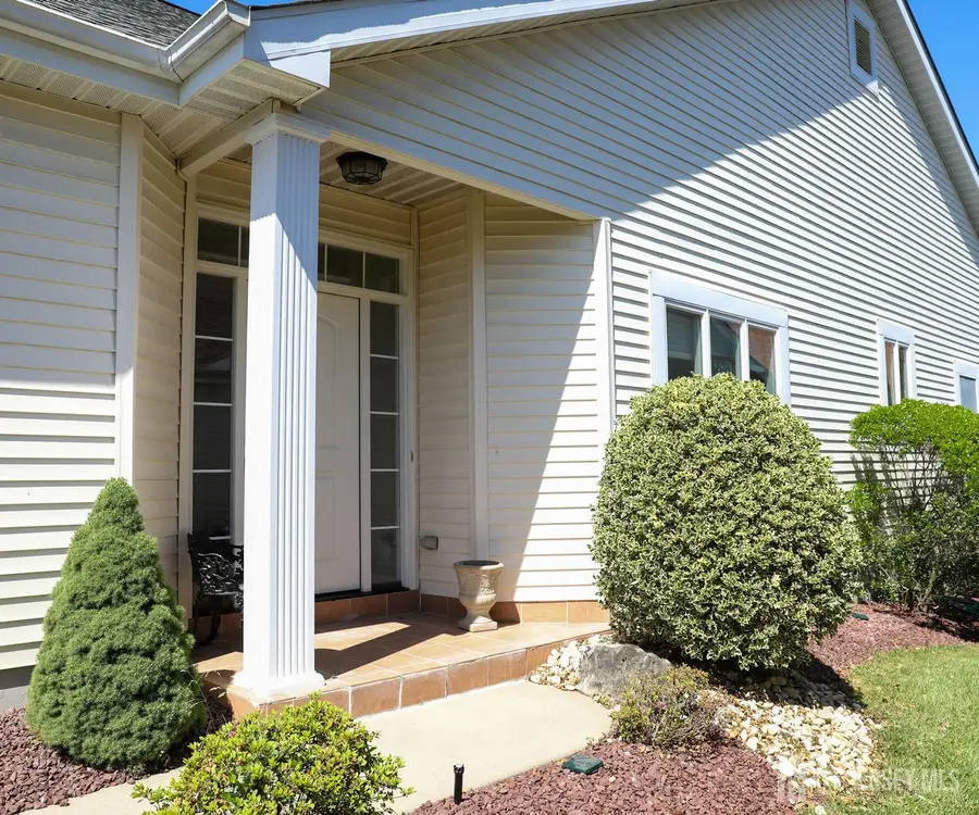 -7 Sherwood Drive, Monroe, NJ 08831 - #3