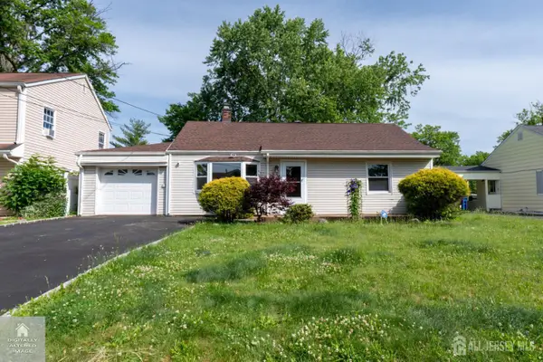 -369 Fairview Avenue, Colonia, NJ 07067