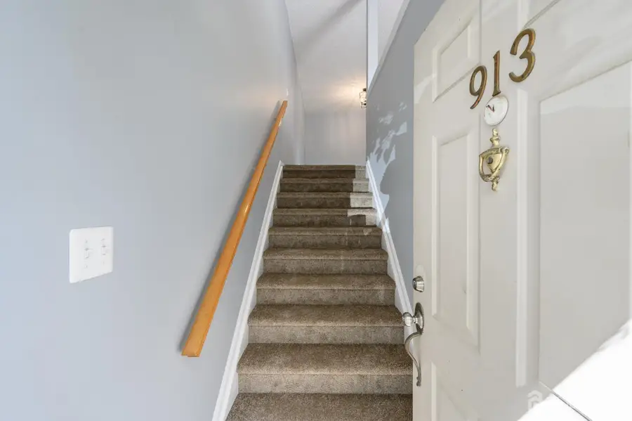 -913 Timberbrooke Drive, Bedminster, NJ 07921 - #3