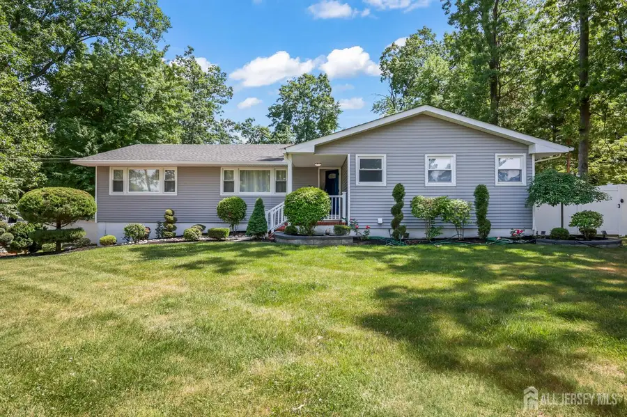 -4 Andrew Place, East Brunswick, NJ 08816 - #2