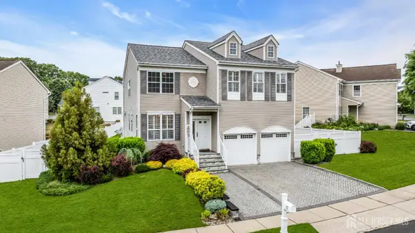 -37 Berkshire Way, East Brunswick, NJ 08816