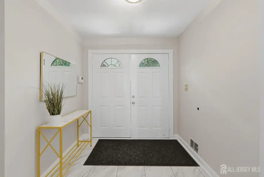 -57 W Livingston Avenue, Edison, NJ 08820 - #3
