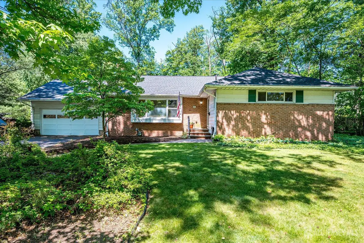 -9 Clive Hills Road, Edison, NJ 08820 - #1