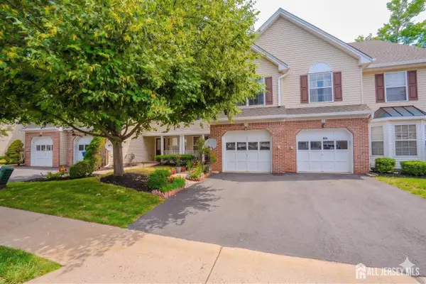 -22 Amy Drive, North Brunswick, NJ 08902
