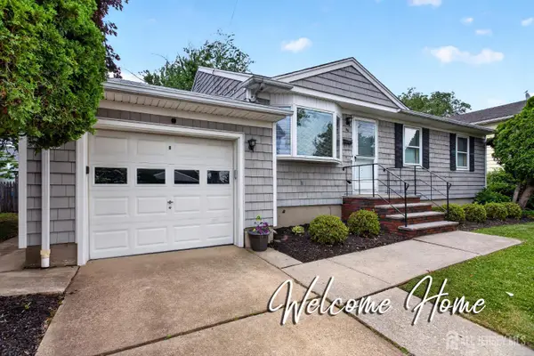 -56 Whitman Street, Carteret, NJ 07008