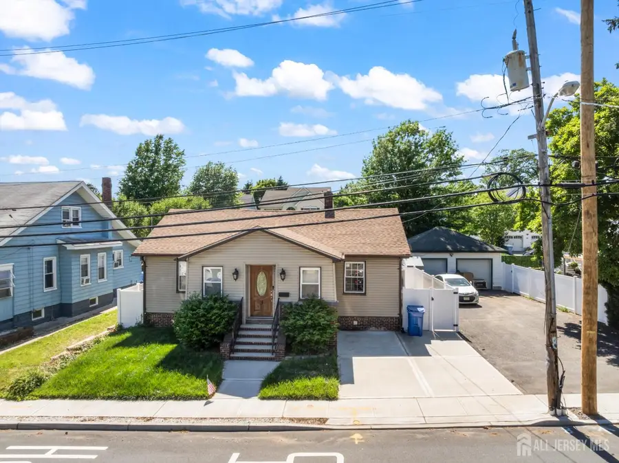-3 Minnisink Avenue, Sayreville, NJ 08872 - #3