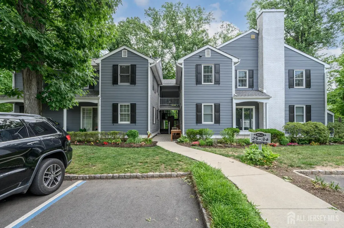 -28 Countryside Drive, Basking Ridge, NJ 07920 - #1