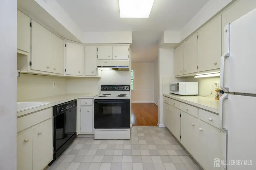 -28 Countryside Drive, Basking Ridge, NJ 07920 - #3