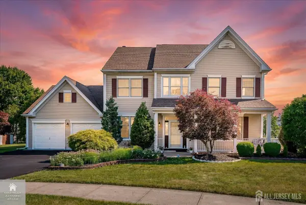 -8 Tufts Court, South Brunswick, NJ 08824