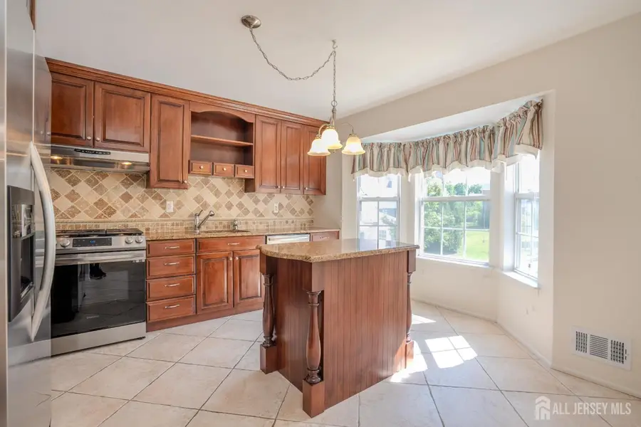 -118 Copeley Way, North Brunswick, NJ 08902 - #2