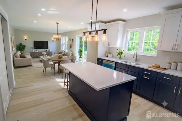 -10-B Delar Parkway, Franklin Twsp, NJ 08823