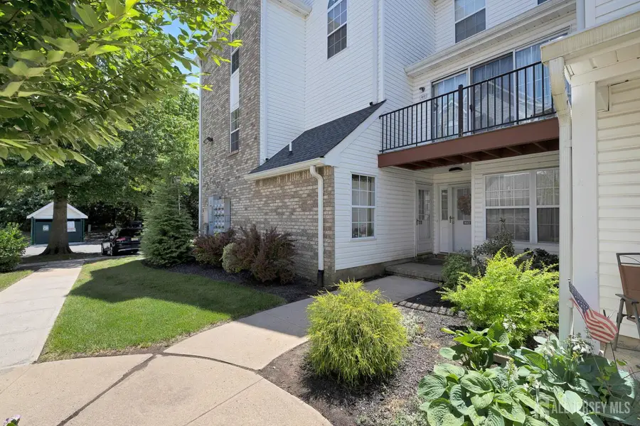 -810 Plymouth Road, North Brunswick, NJ 08902 - #3