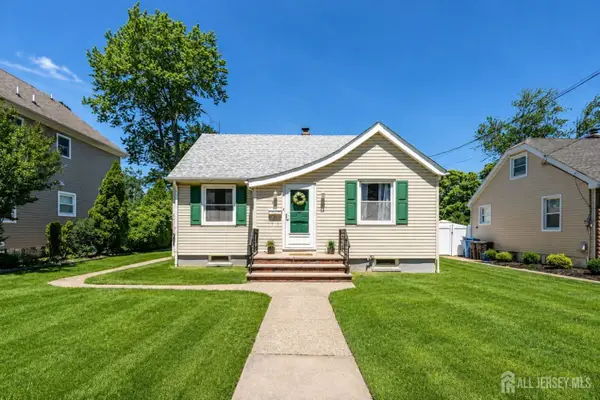 -14 Anne Street, South River, NJ 08882