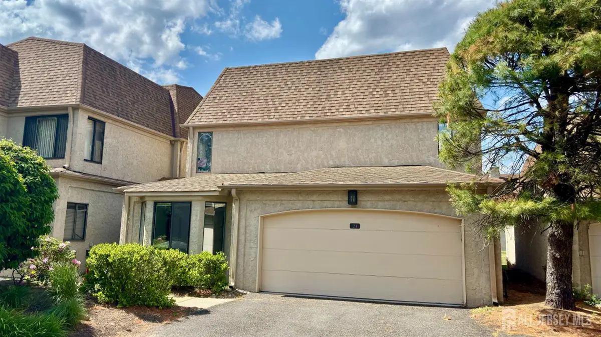 -21 Carriage Place, Edison, NJ 08820 - #1