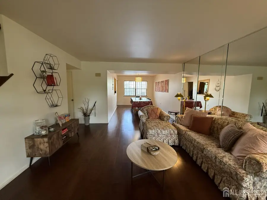 -11 Walton Court, East Brunswick, NJ 08816 - #2