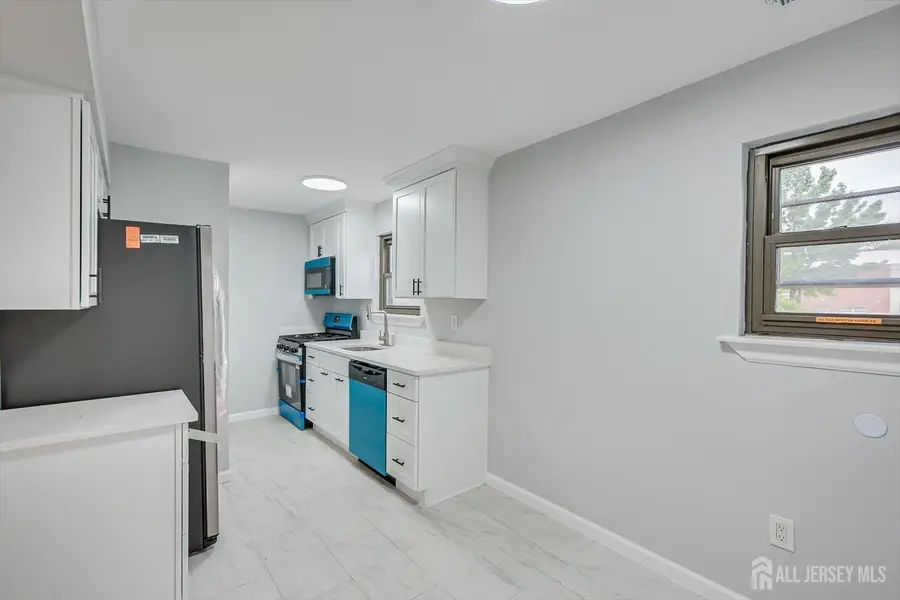 -1213 N Oaks Boulevard N, North Brunswick, NJ 08902 - #3