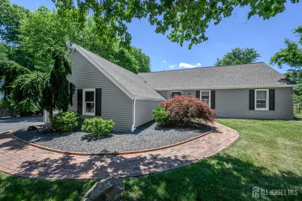 -111 Corrine Drive, Pennington, NJ 08534