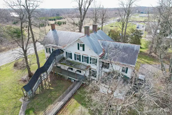 -184-186 State Route 34 Route, Holmdel, NJ 07733