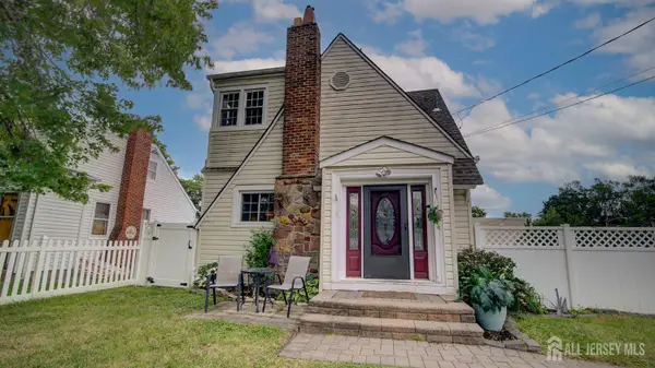 -6 Anchor Boulevard, Old Bridge, NJ 08857