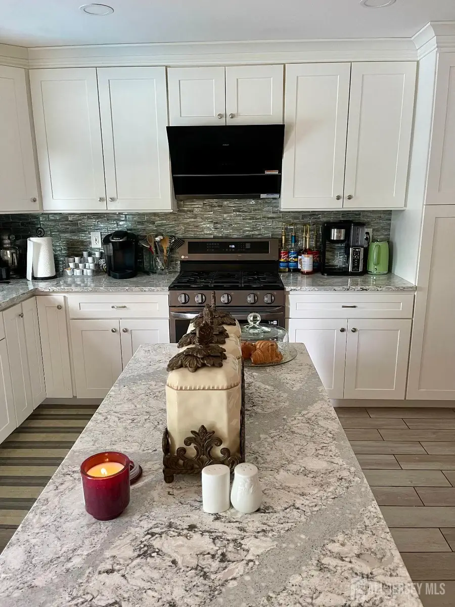-101 Lee Drive, Middlesex, NJ 08846 - #3