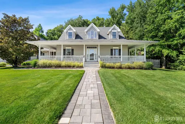 -24 Kerr Lane, Old Bridge, NJ 07747