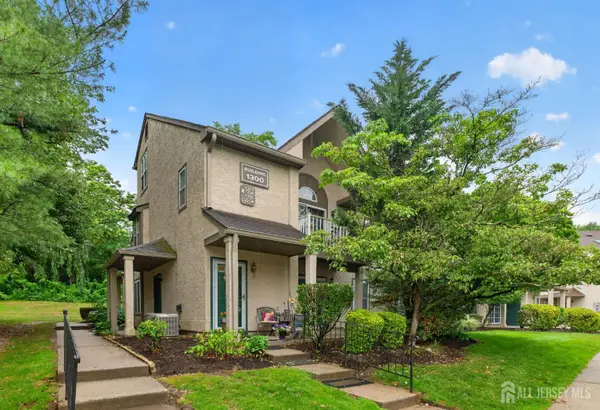 -1308 Commons Drive, East Brunswick, NJ 08816