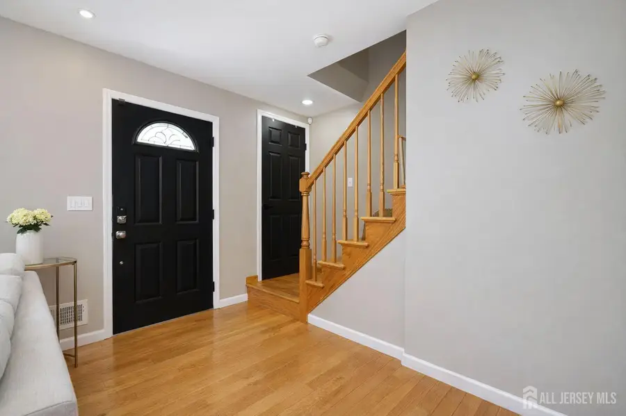 -20 Cliff Avenue, Fords, NJ 08863 - #2