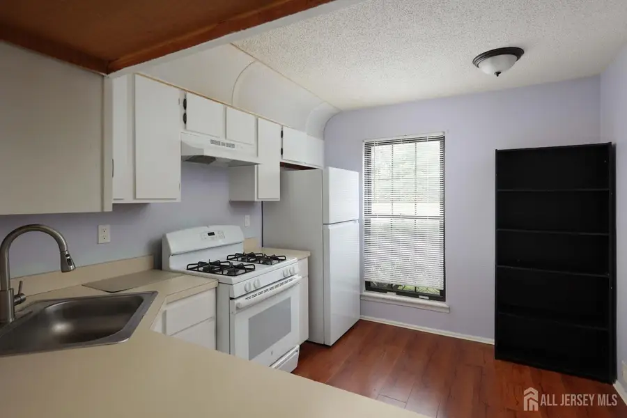 -243 Hampshire Court, Piscataway, NJ 08854 - #2