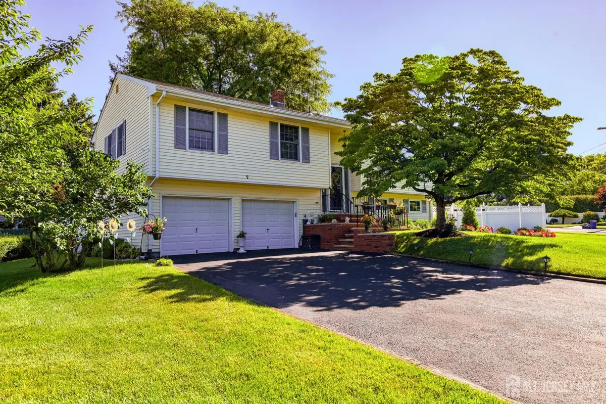 -9 Janet Court, Milltown, NJ 08850 - #1