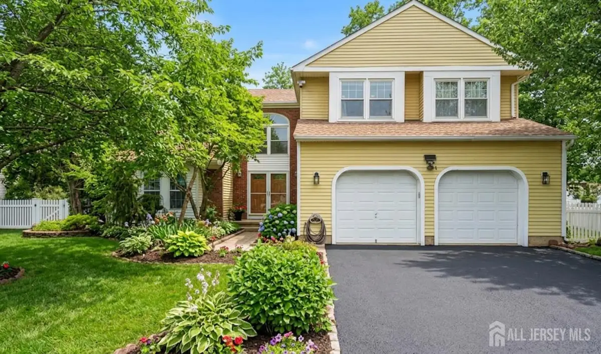 -9 Chipwood Lane, North Brunswick, NJ 08902 - #1