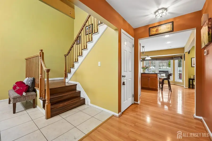 -9 Chipwood Lane, North Brunswick, NJ 08902 - #2
