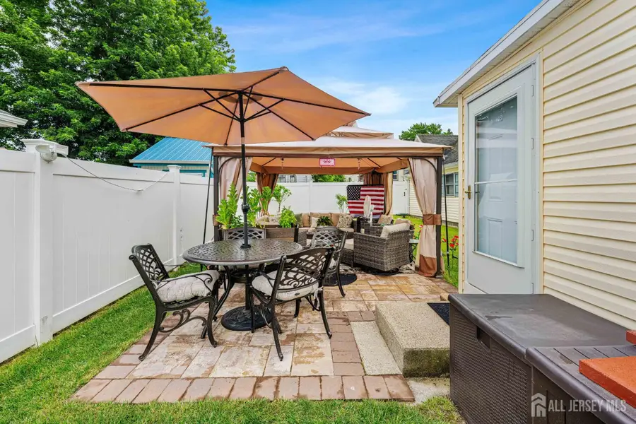 -77 Pacific Boulevard, Laurence Harbor, NJ 07735 - #3