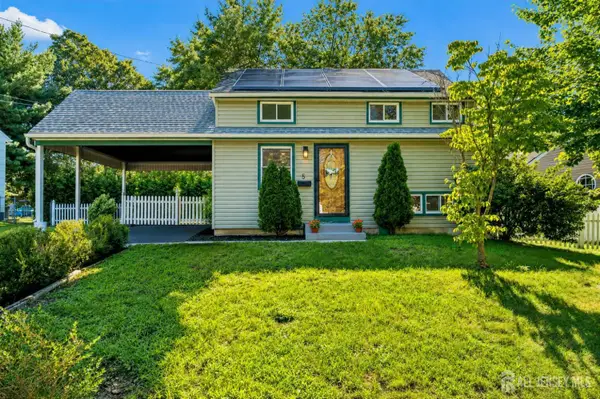 -5 Bradford Road, East Brunswick, NJ 08816
