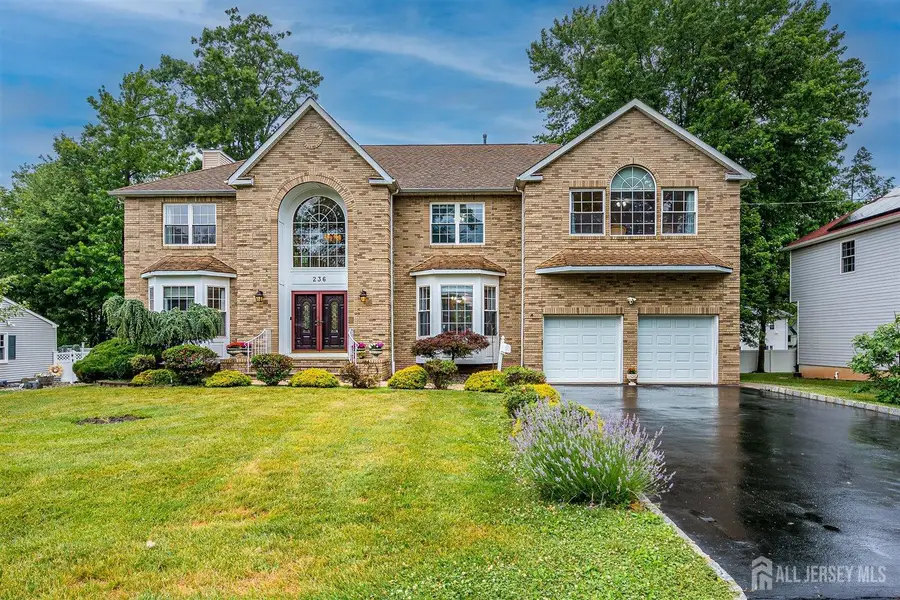 -236 W Shirley Avenue W, Edison, NJ 08820 - #3