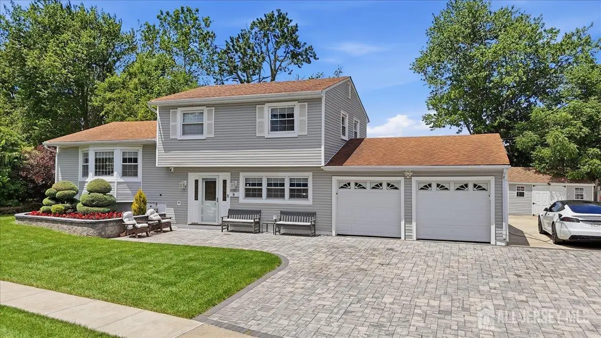 -18 Stern Place, Fords, NJ 08863 - #1