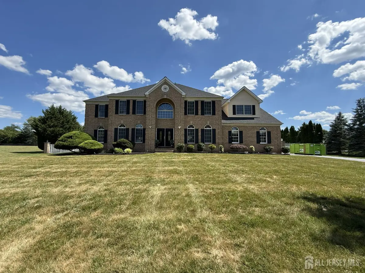 -28 Renk Farm Drive, South Brunswick, NJ 08852 - #1