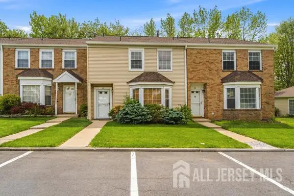 -88 Wilshire Court, Old Bridge, NJ 08857 - #1