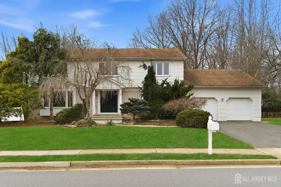 -5 Washington Avenue, Morganville, NJ 07751 - #2
