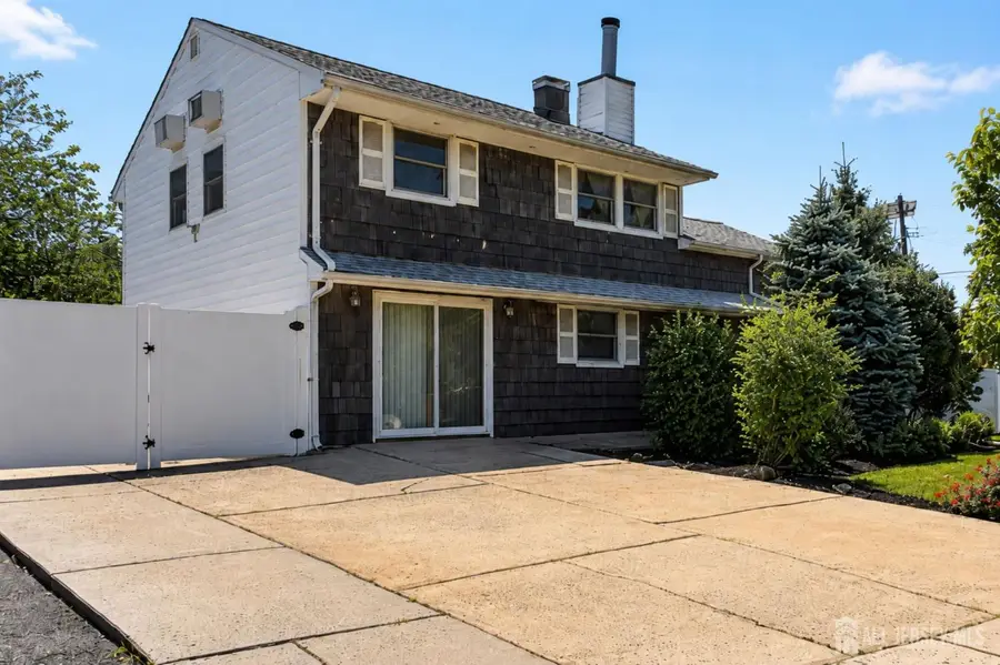 -52 Jackson Avenue, Carteret, NJ 07008 - #2