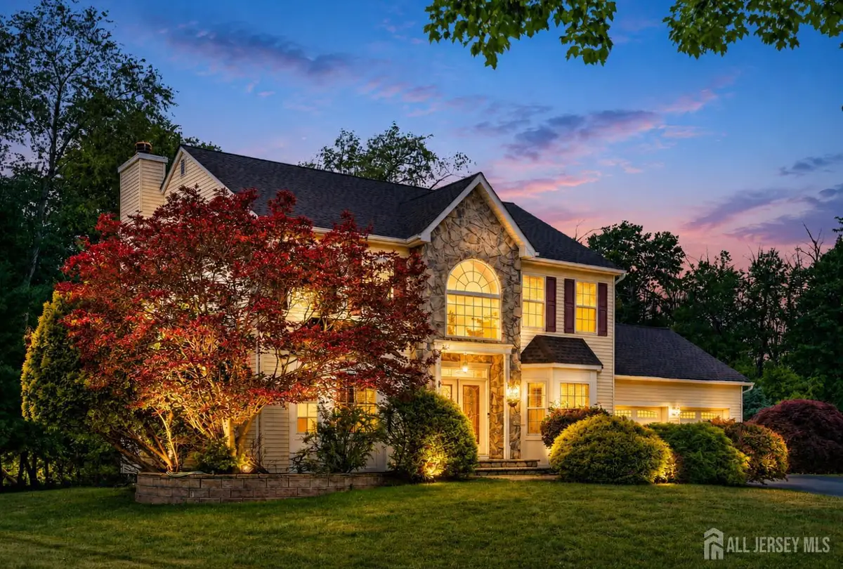 -10 Whispering Pines Way, Piscataway, NJ 08854 - #1