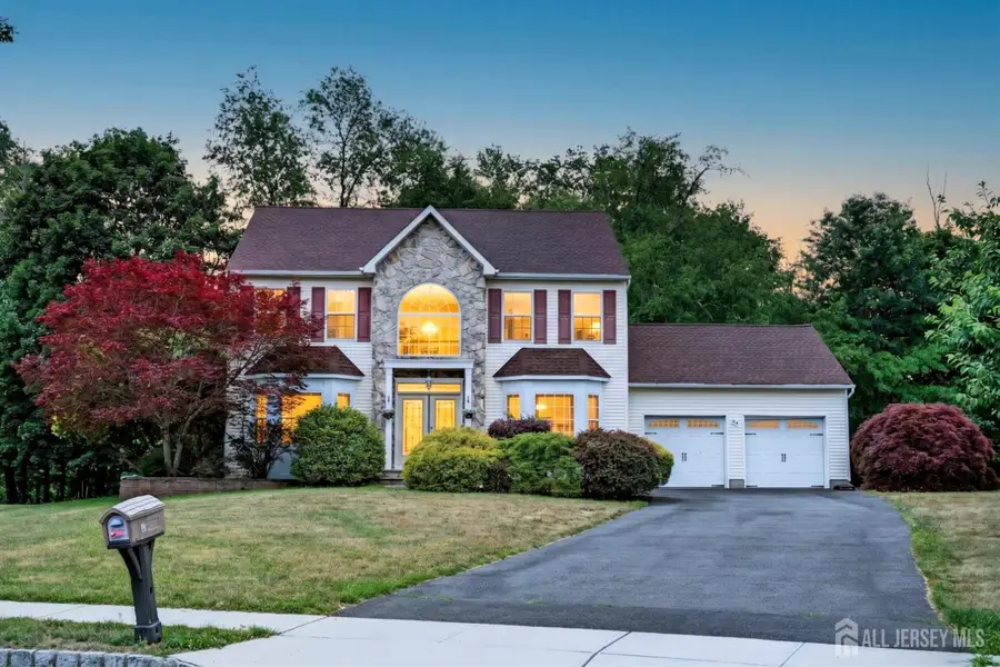 -10 Whispering Pines Way, Piscataway, NJ 08854 - #2