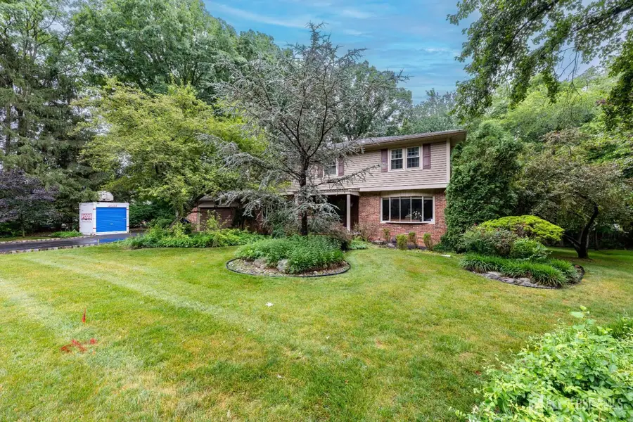 -4 Liberty Bell Court, East Brunswick, NJ 08816 - #3
