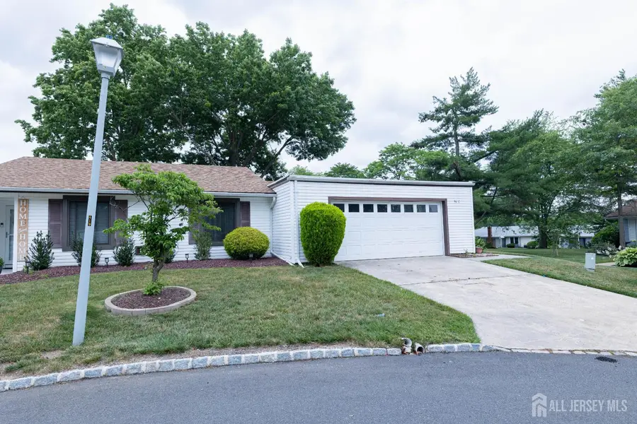 -96 Salix Plaza #C, Monroe, NJ 08831 - #3