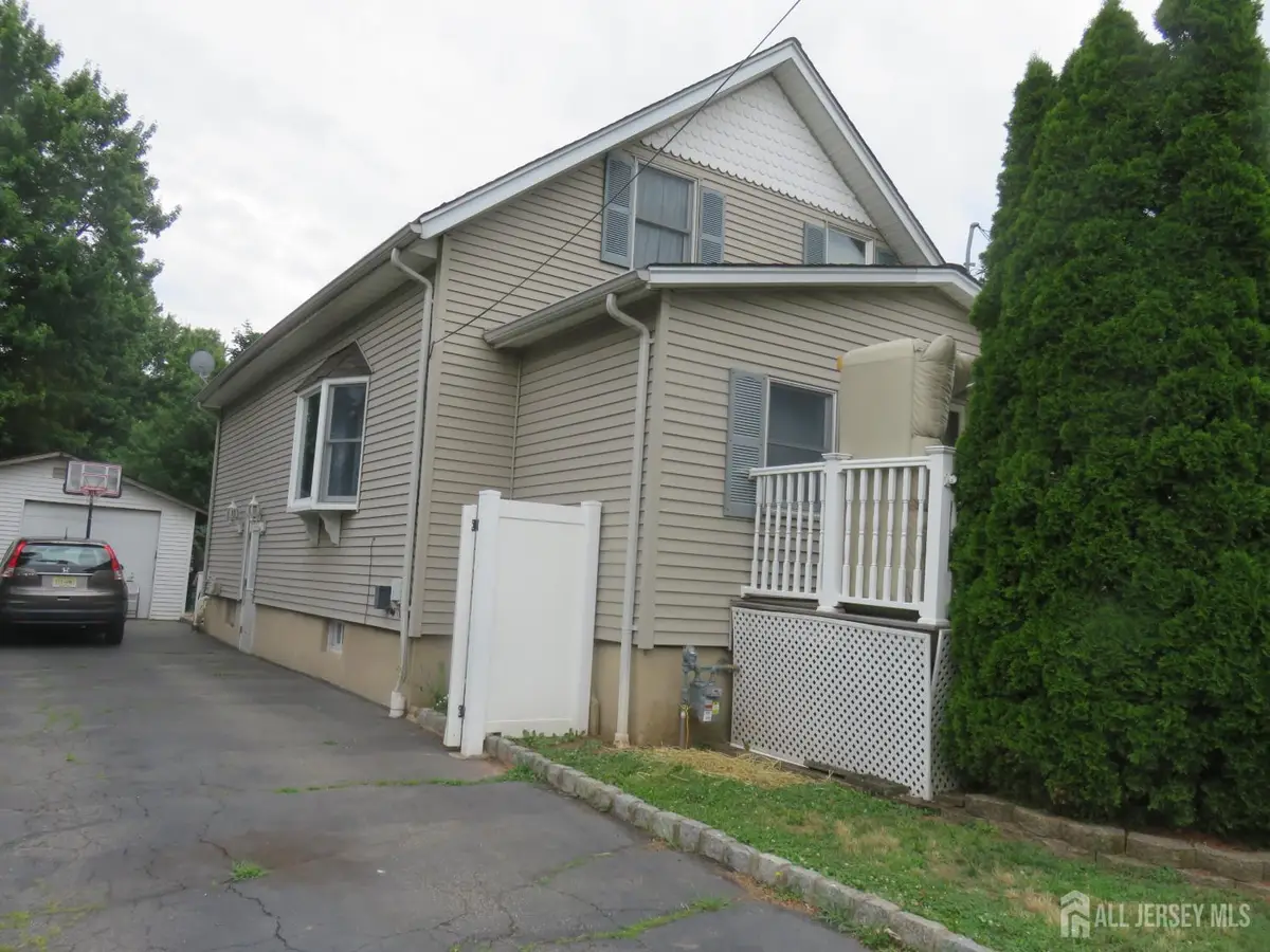 -12 Tonlyn Place, Sewaren, NJ 07077 - #1