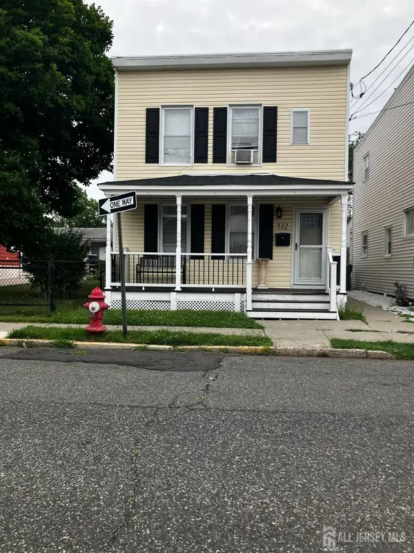 -712 Mary Street, Perth Amboy, NJ 08861