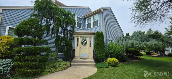 -4 Wingate Court #A, Monroe, NJ 08831