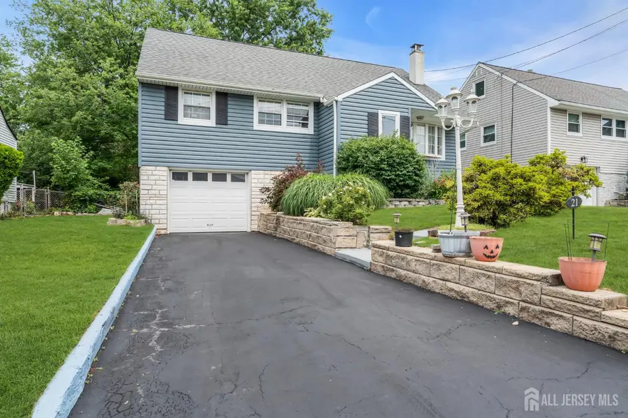 -21 Mcguire Street, Metuchen, NJ 08840 - #3