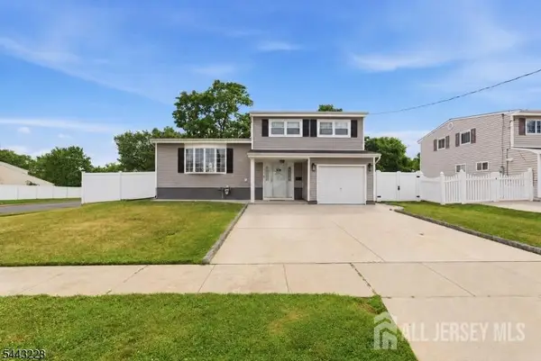 -21 Bertrand Street, Old Bridge, NJ 08857