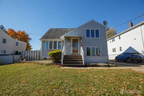 -373 Hyatt Street, Avenel, NJ 07001